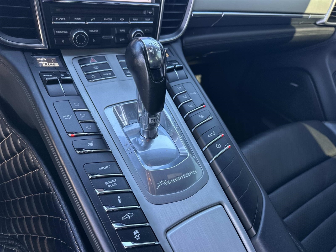 Porsche Panamera 4dr HB Turbo 2010