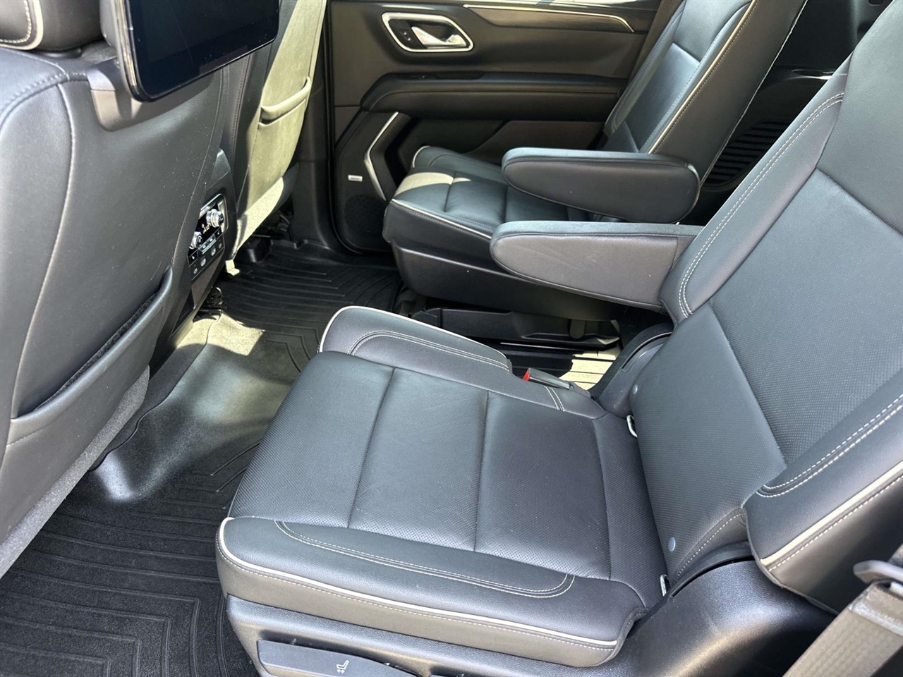 GMC Yukon 2WD 4dr SLT 2021