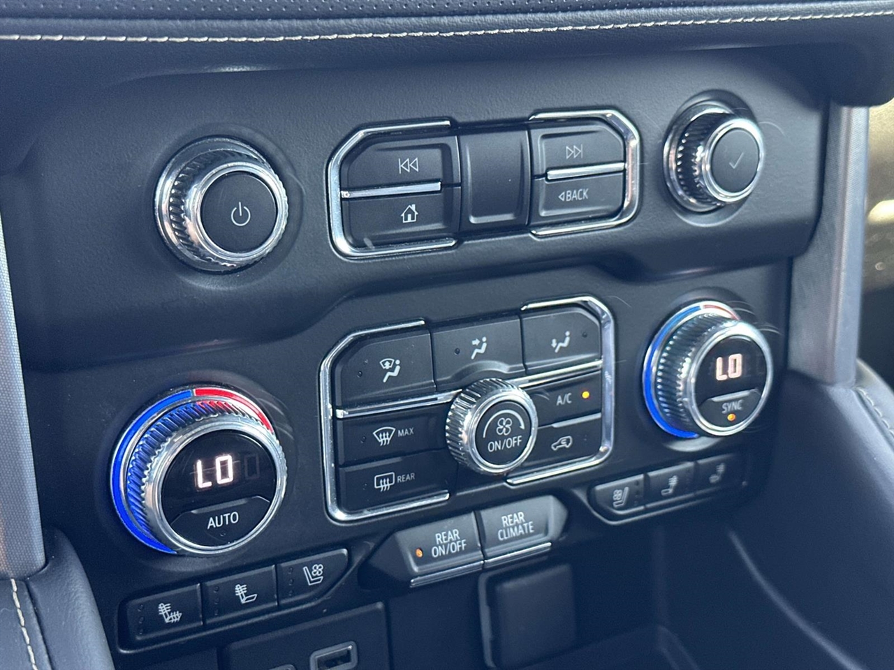 GMC Yukon 2WD 4dr SLT 2021