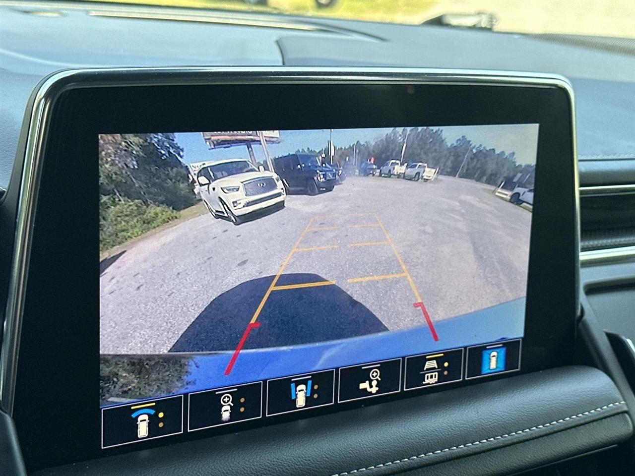 GMC Yukon 2WD 4dr SLT 2021