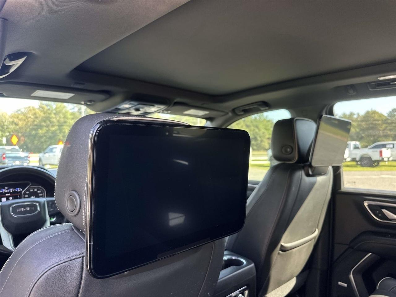 GMC Yukon 2WD 4dr SLT 2021