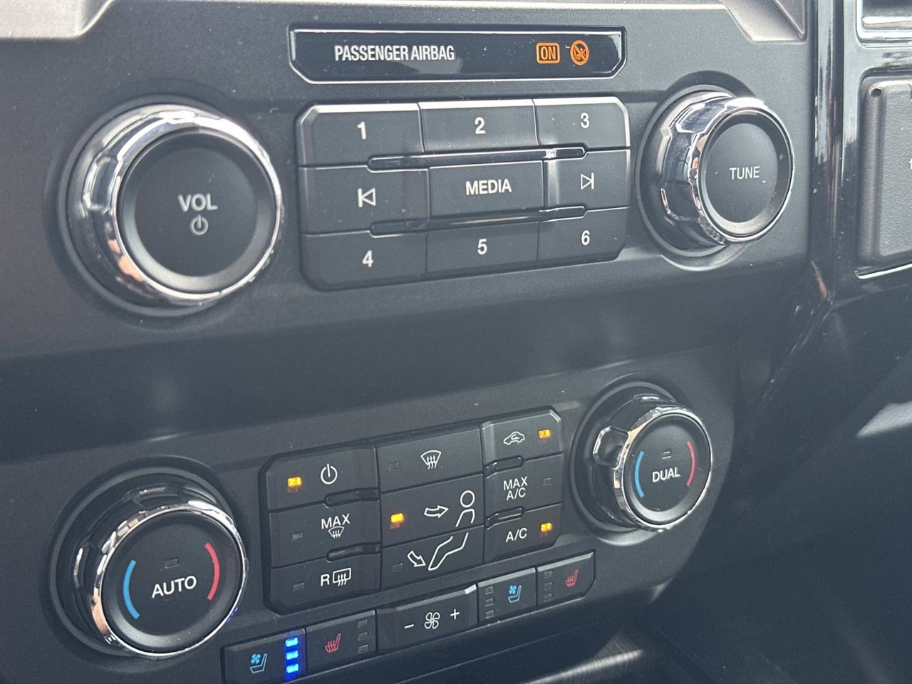 Ford Super Duty F-250 SRW  2021