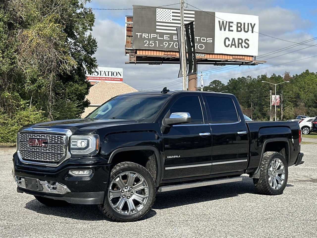2018 GMC Sierra 1500 4WD Crew Cab 143.5" Denali