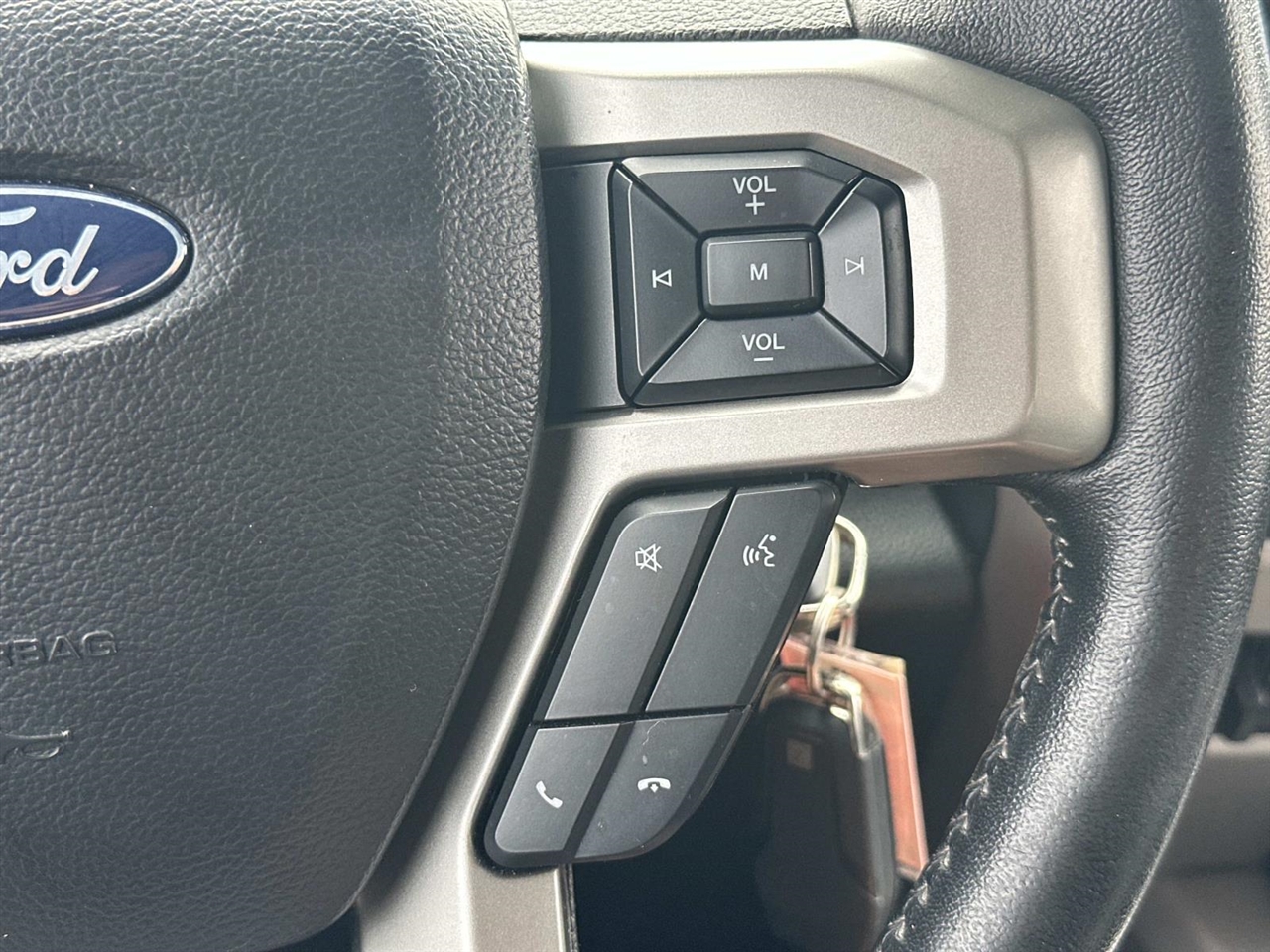 Ford Super Duty F-250 SRW Lariat 4WD Crew Cab 6.75' Box 2020