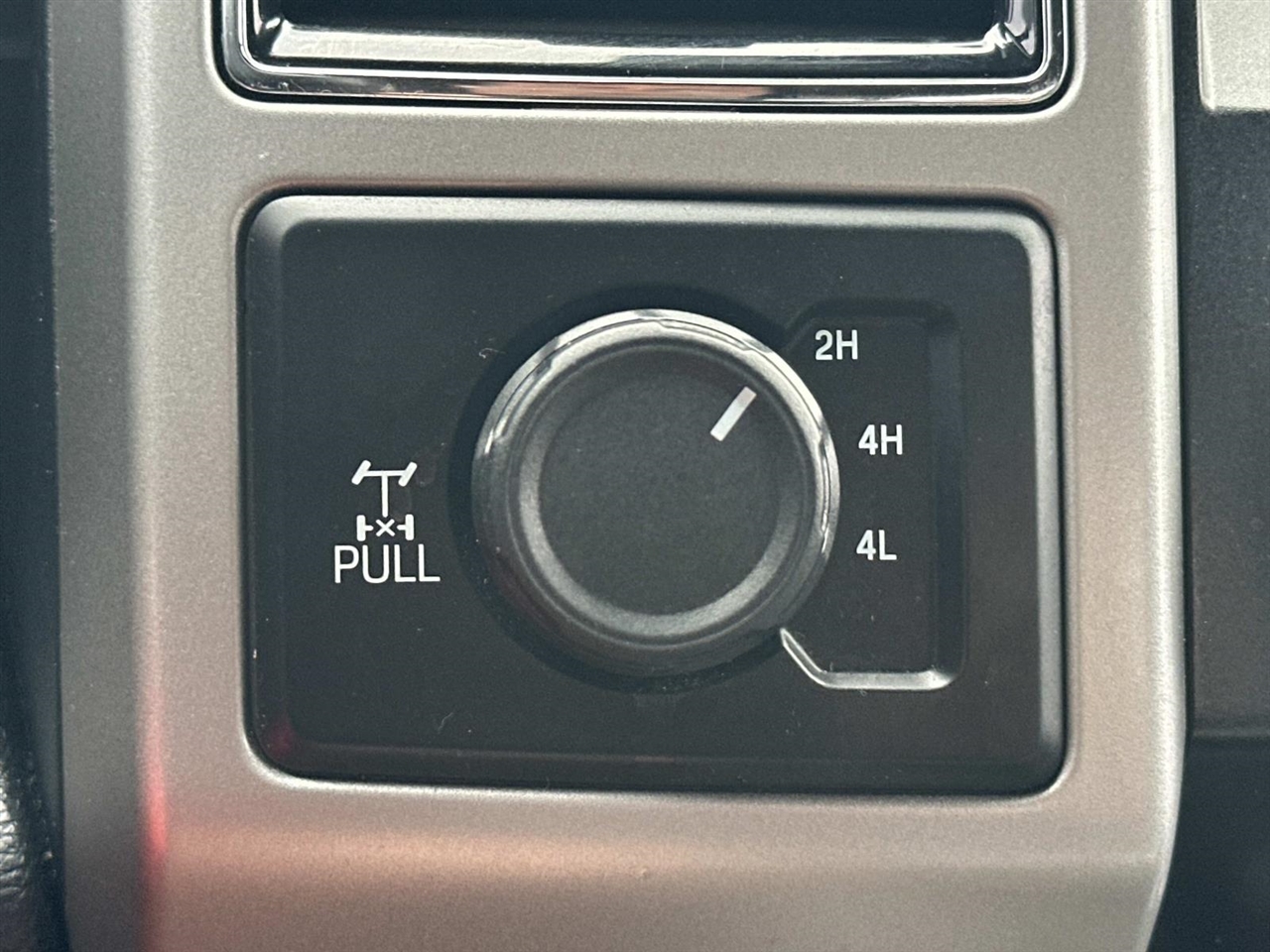 Ford Super Duty F-250 SRW Lariat 4WD Crew Cab 6.75' Box 2020