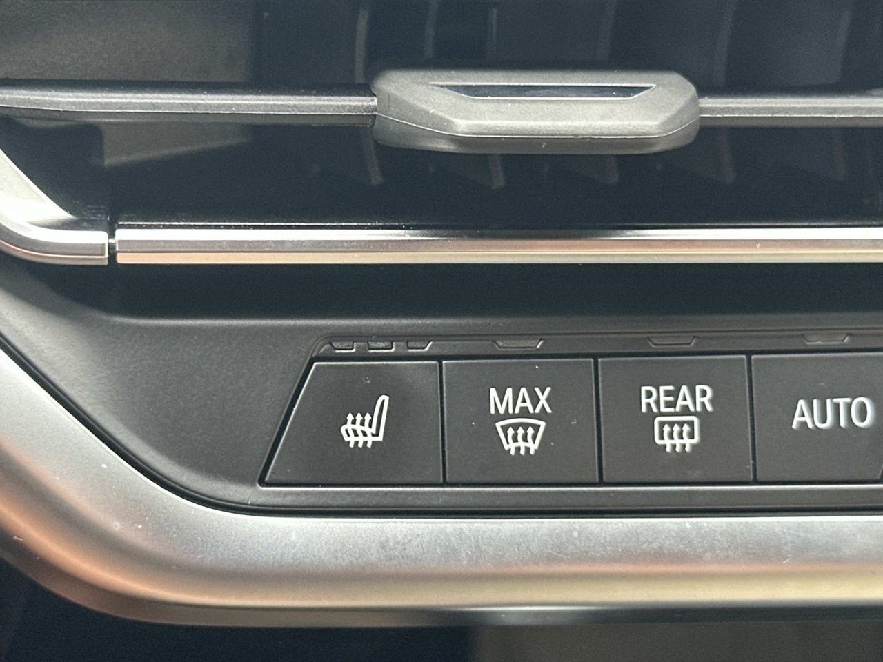 BMW X3 sDrive30i Sports Activity Vehicle 2024