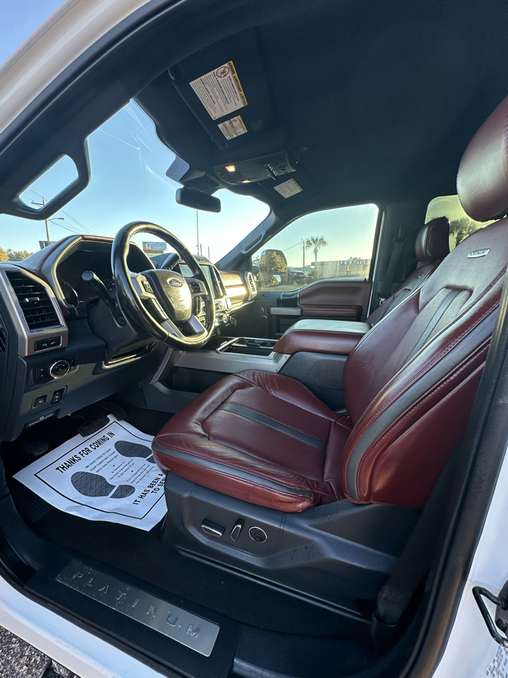 Ford Super Duty F-250 SRW Platinum 4WD Crew Cab 6.75' Box 2022