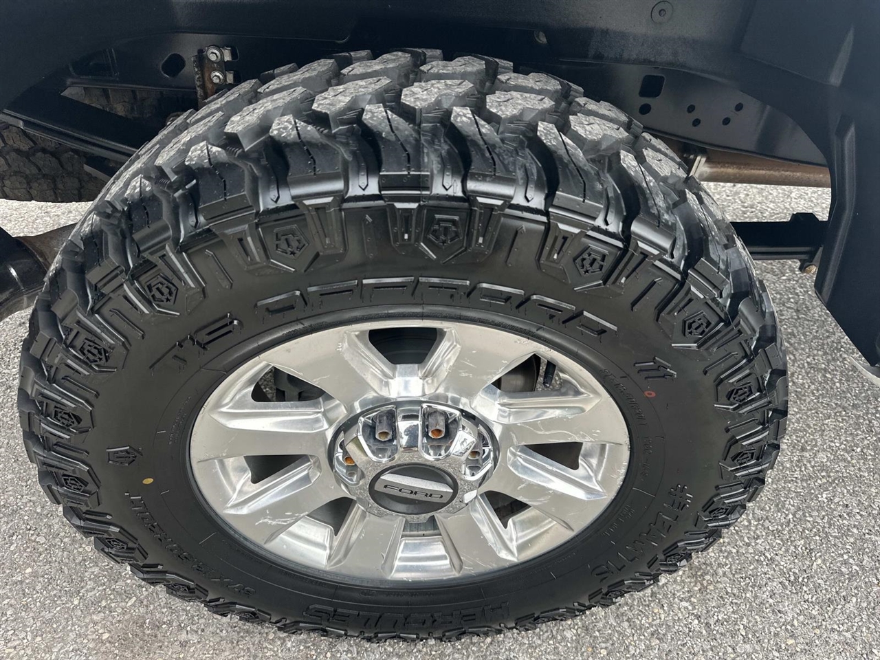 Ford Super Duty F-250 SRW Platinum 4WD Crew Cab 6.75' Box 2022