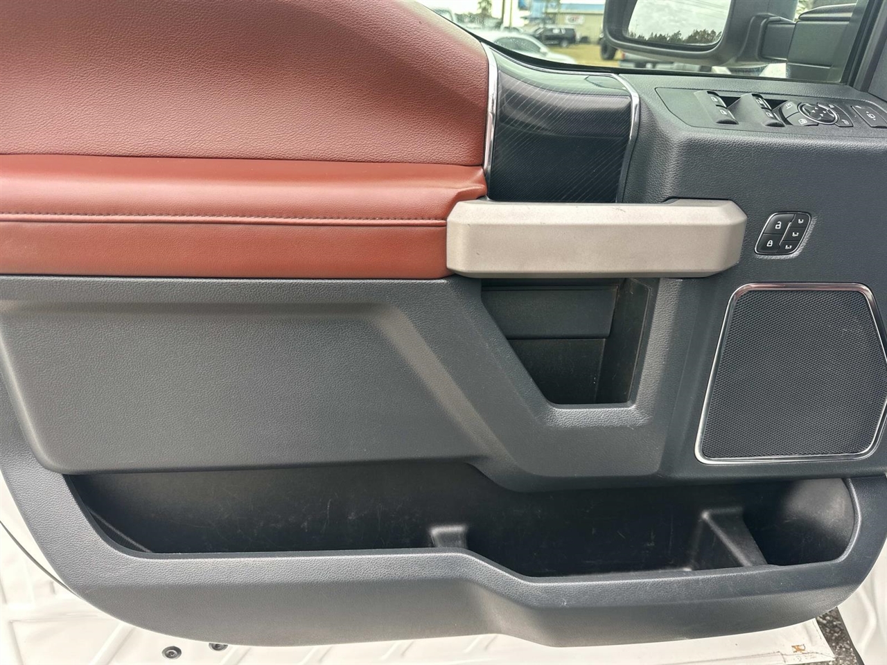 Ford Super Duty F-250 SRW Platinum 4WD Crew Cab 6.75' Box 2022