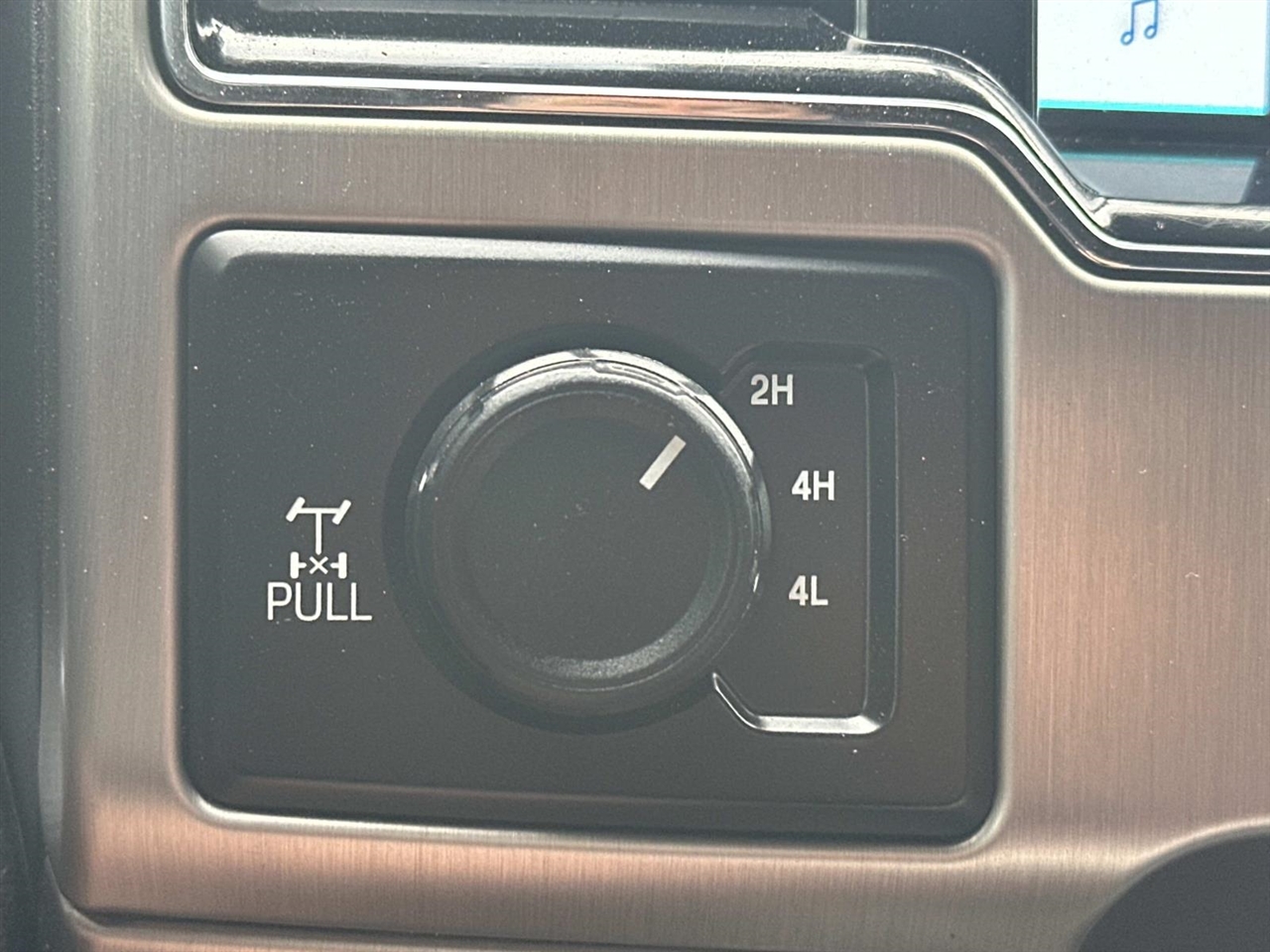 Ford Super Duty F-250 SRW Platinum 4WD Crew Cab 6.75' Box 2022