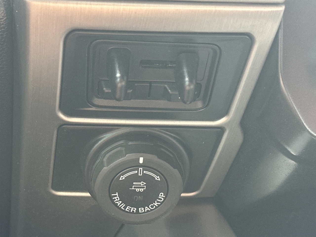 Ford Super Duty F-250 SRW Platinum 4WD Crew Cab 6.75' Box 2022