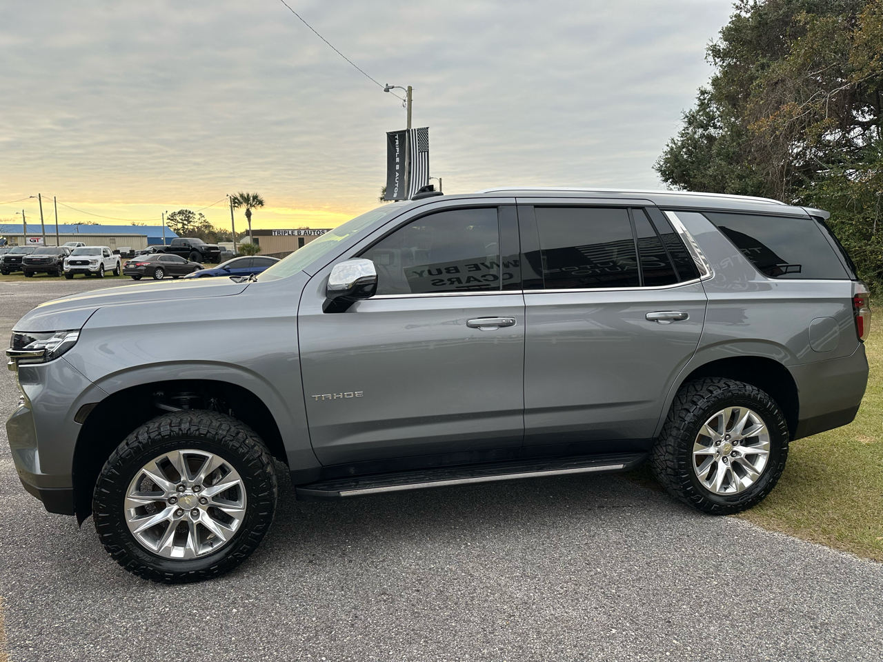 Chevrolet Tahoe 4WD 4dr Premier 2021