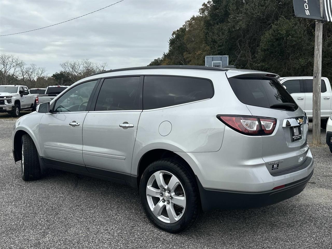 Chevrolet Traverse FWD 4dr LT w/1LT 2017