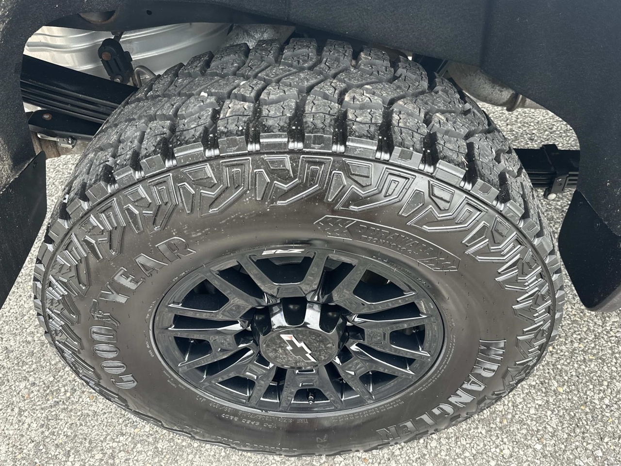 Chevrolet Silverado 2500HD 4WD Crew Cab 159" LT 2023