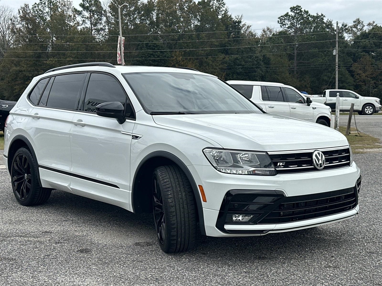 Volkswagen Tiguan 2.0T SE R-Line Black FWD 2021