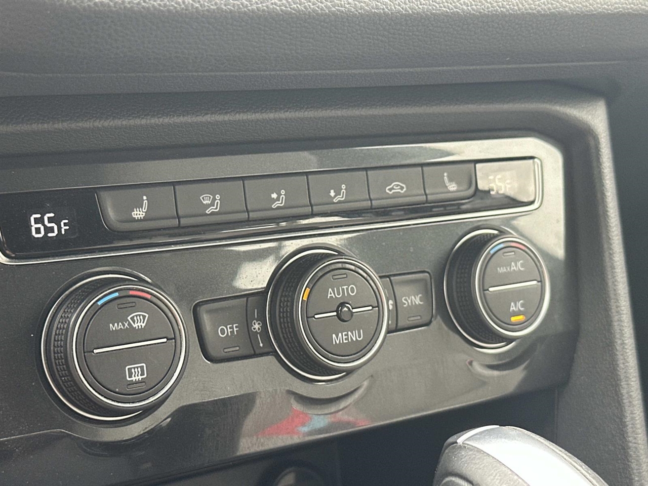 Volkswagen Tiguan 2.0T SE R-Line Black FWD 2021