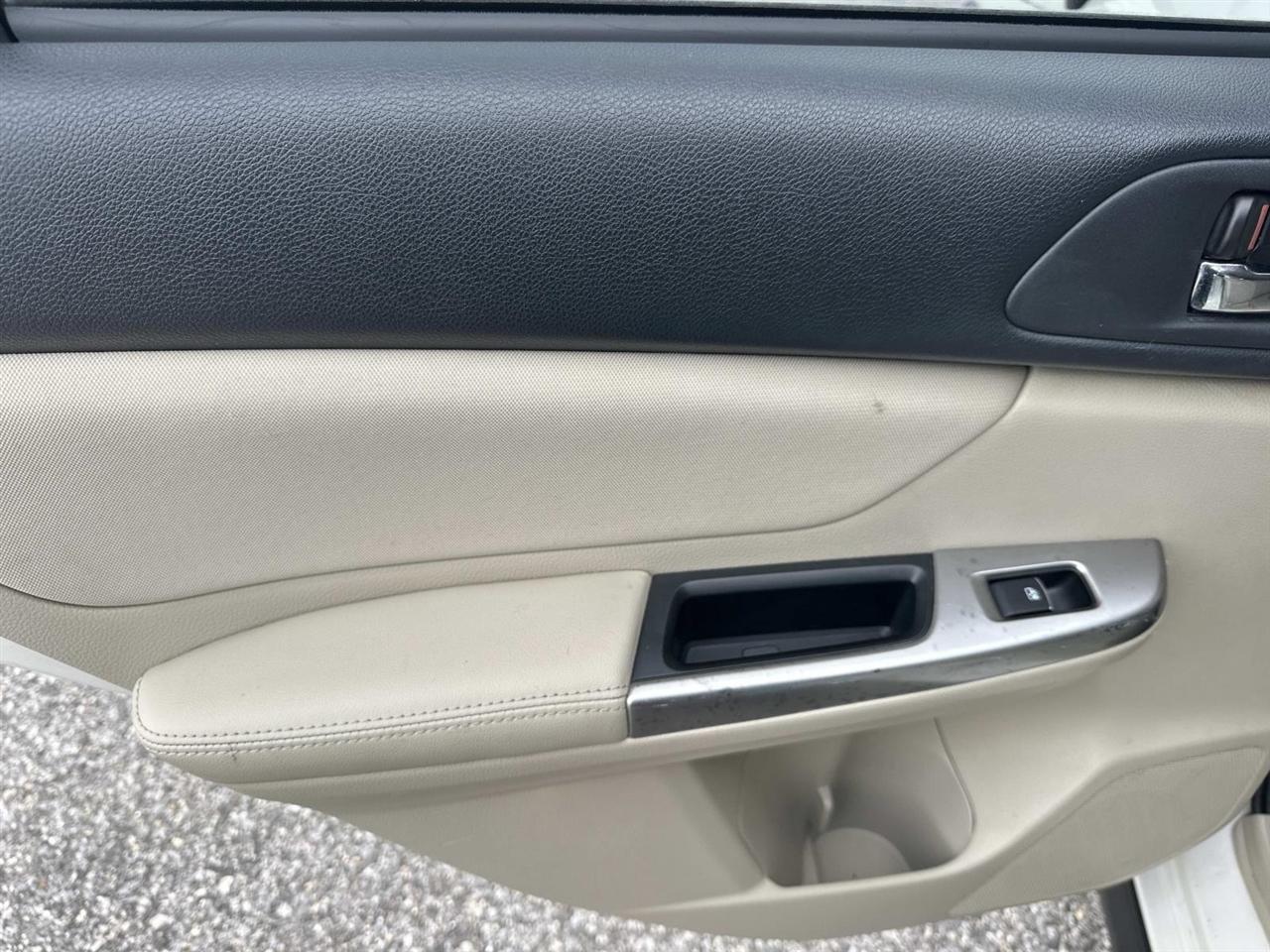 Subaru XV Crosstrek 5dr CVT 2.0i Premium 2015