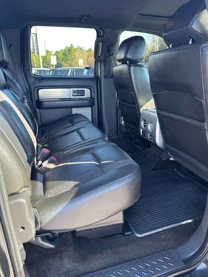 Ford F-150 4WD SuperCrew 145" SVT Raptor 2014