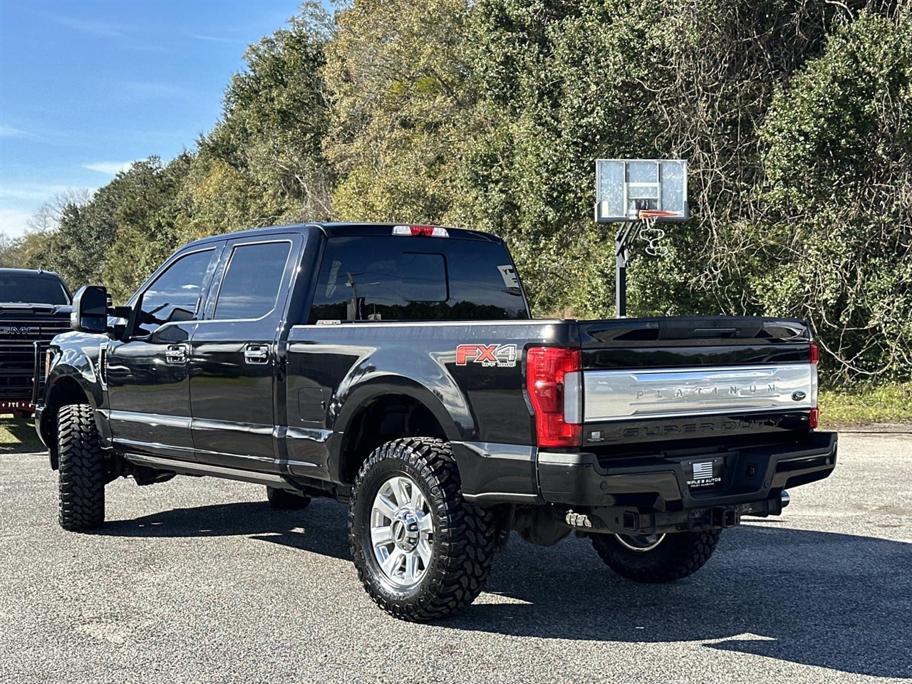 Ford Super Duty F-250 SRW King Ranch 4WD Crew Cab 8' Box 2019