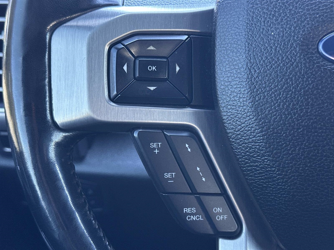 Ford Super Duty F-250 SRW King Ranch 4WD Crew Cab 8' Box 2019