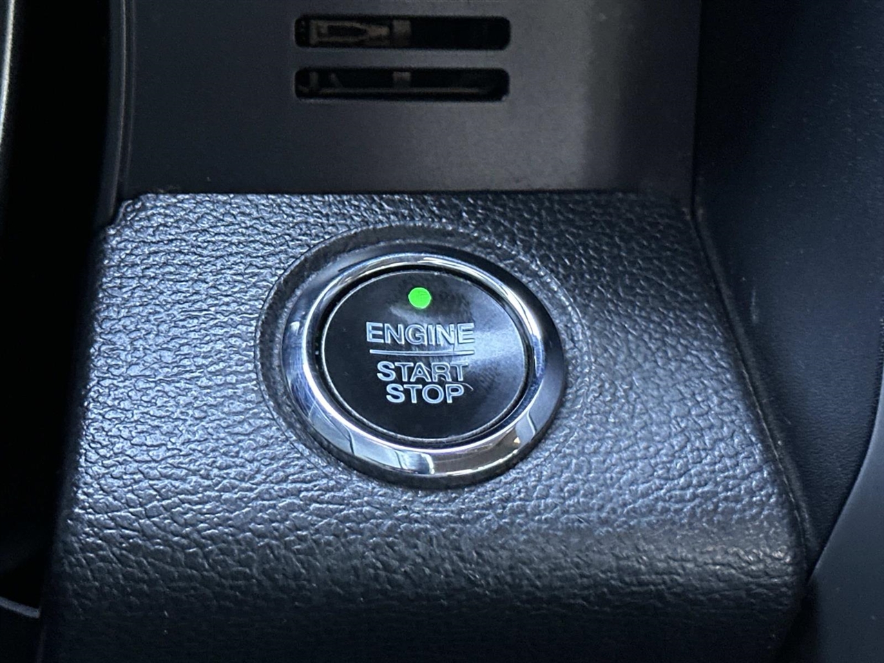 Ford Super Duty F-250 SRW King Ranch 4WD Crew Cab 8' Box 2019