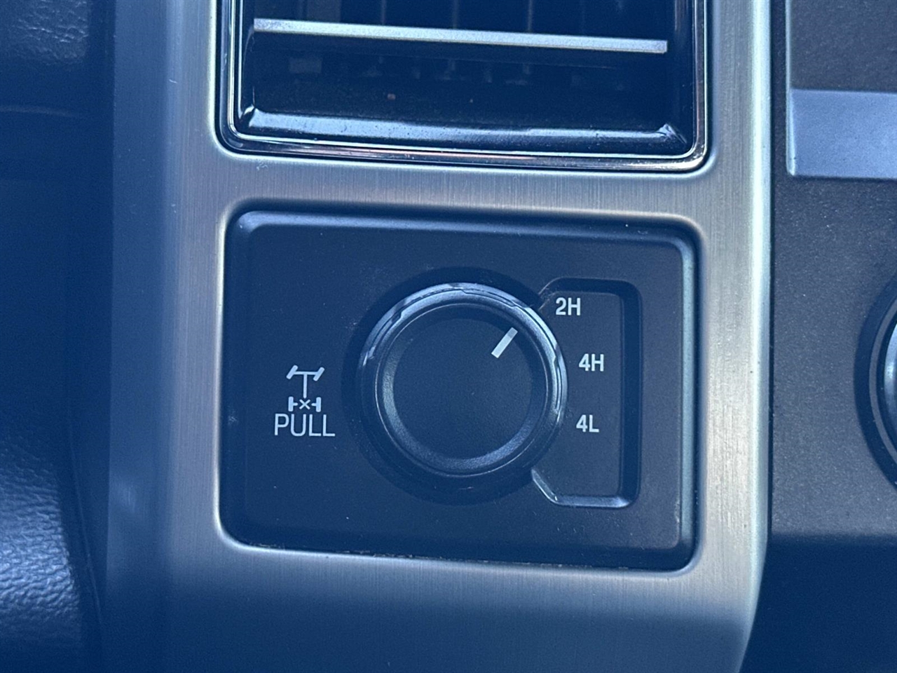 Ford Super Duty F-250 SRW King Ranch 4WD Crew Cab 8' Box 2019