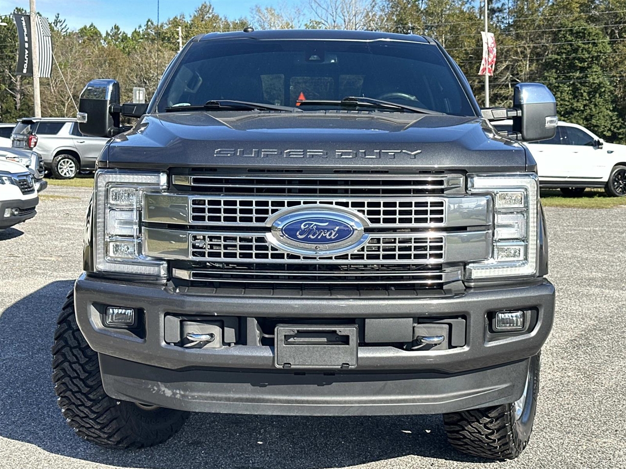 Ford Super Duty F-350 SRW King Ranch 4WD Crew Cab 8' Box 2018