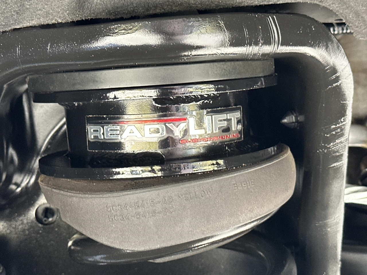 Ford Super Duty F-350 SRW King Ranch 4WD Crew Cab 8' Box 2018