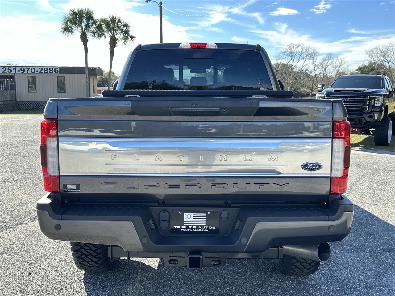 Ford Super Duty F-350 SRW King Ranch 4WD Crew Cab 8' Box 2018