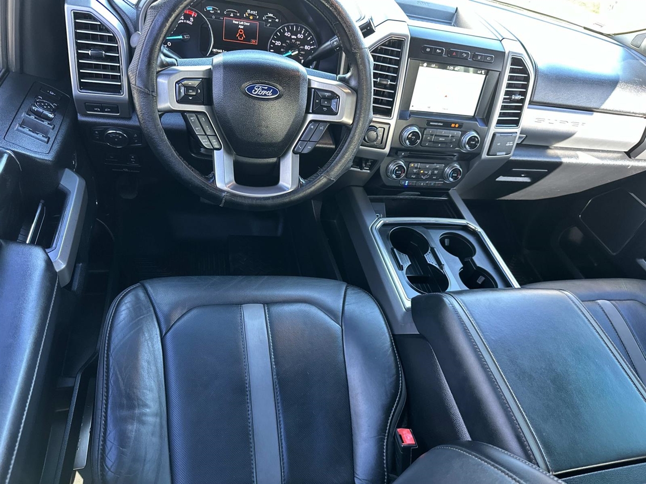 Ford Super Duty F-350 SRW King Ranch 4WD Crew Cab 8' Box 2018