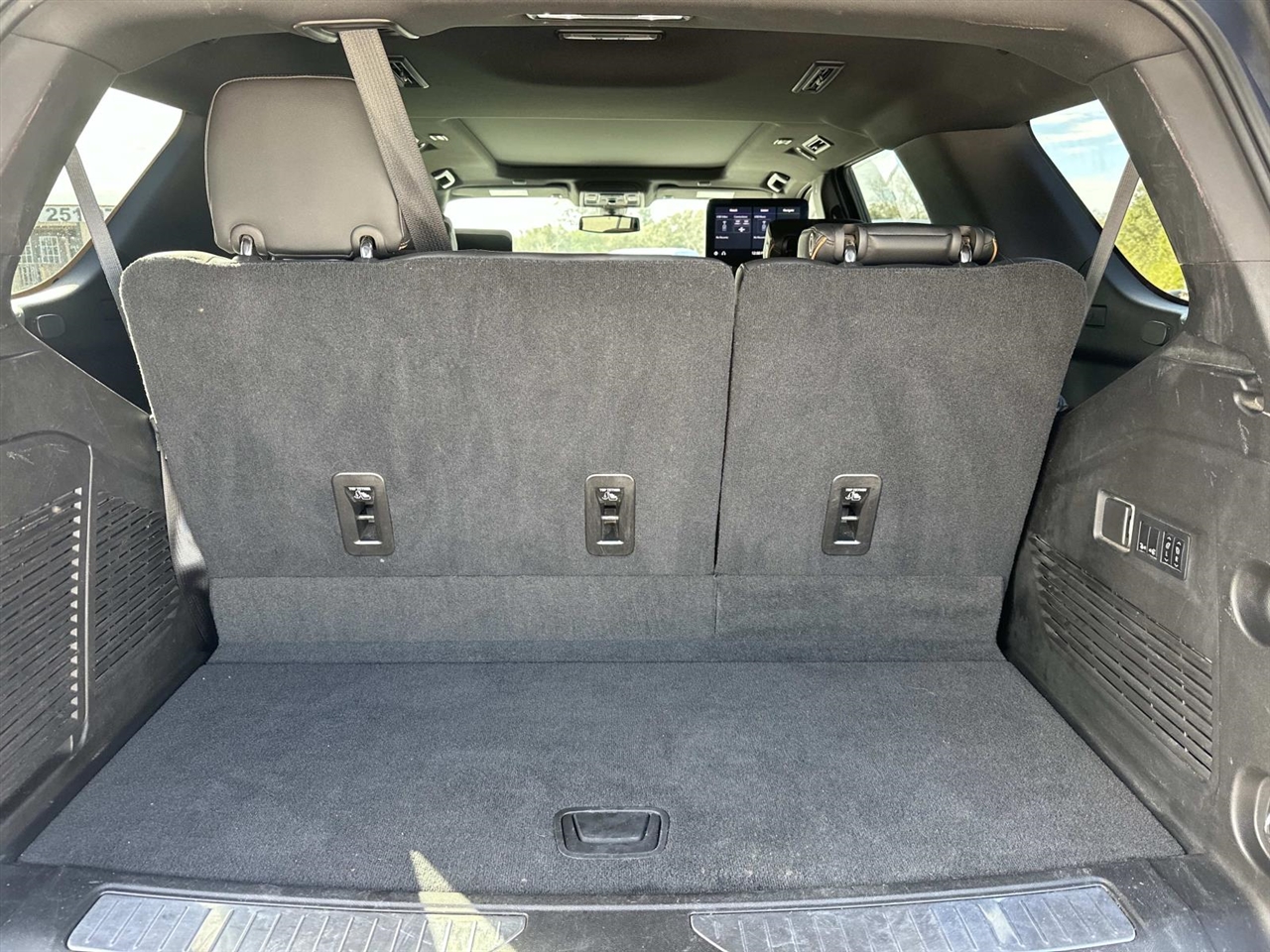 GMC Yukon 4WD 4dr AT4 2021