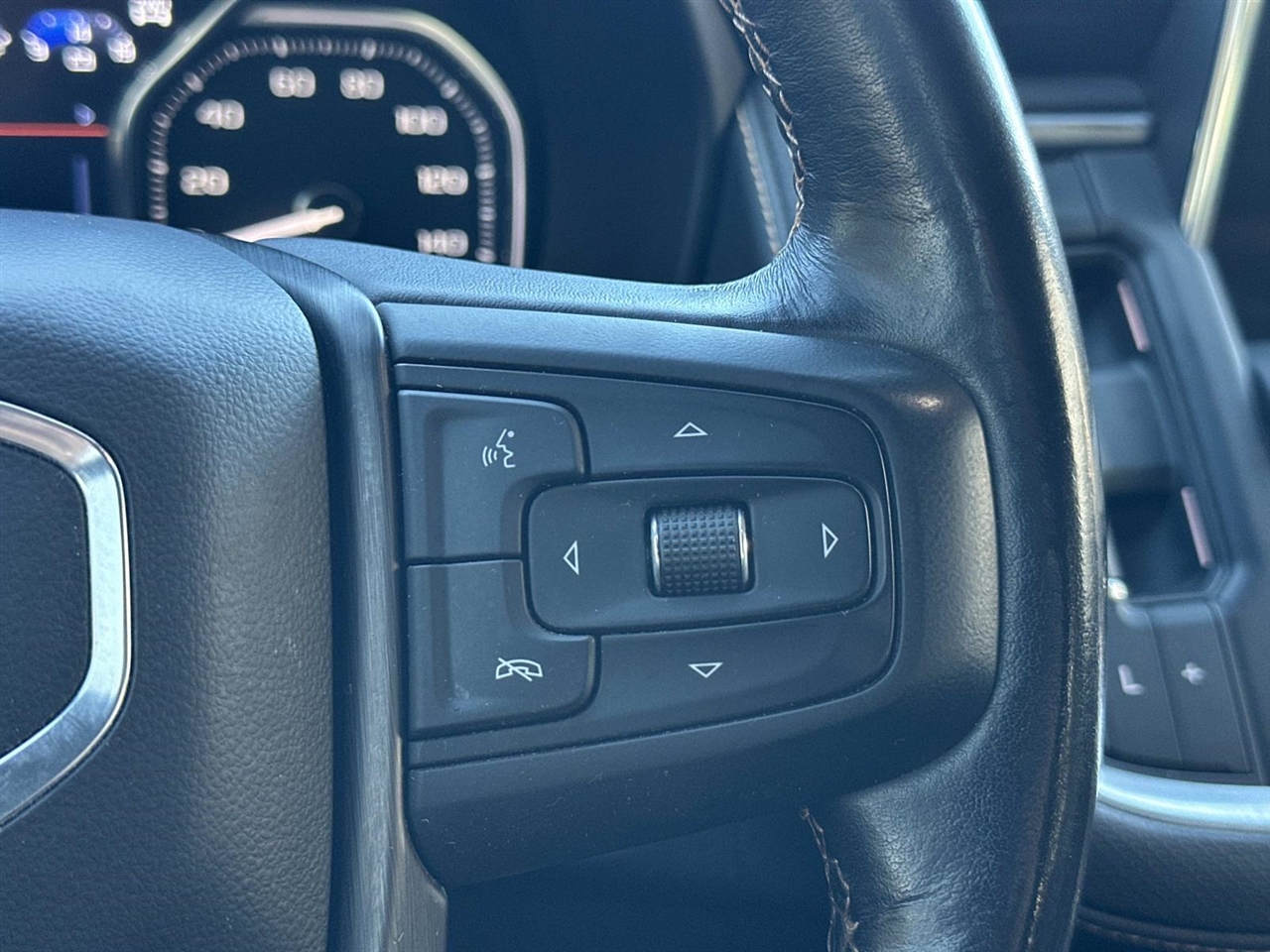 GMC Yukon 4WD 4dr AT4 2021