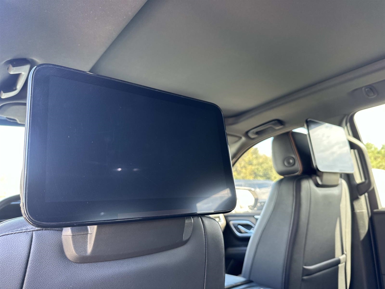 GMC Yukon 4WD 4dr AT4 2021