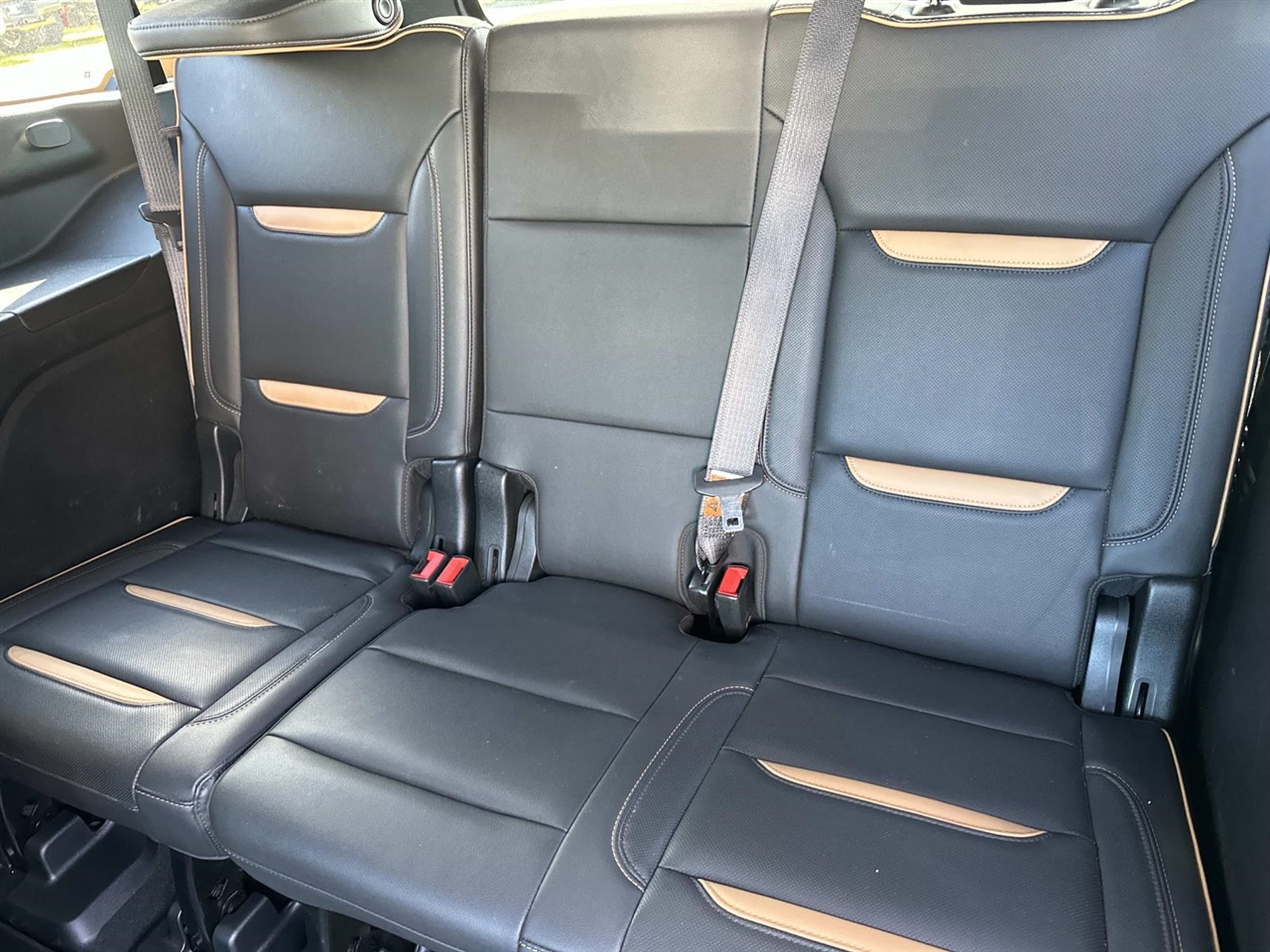 GMC Yukon 4WD 4dr AT4 2021