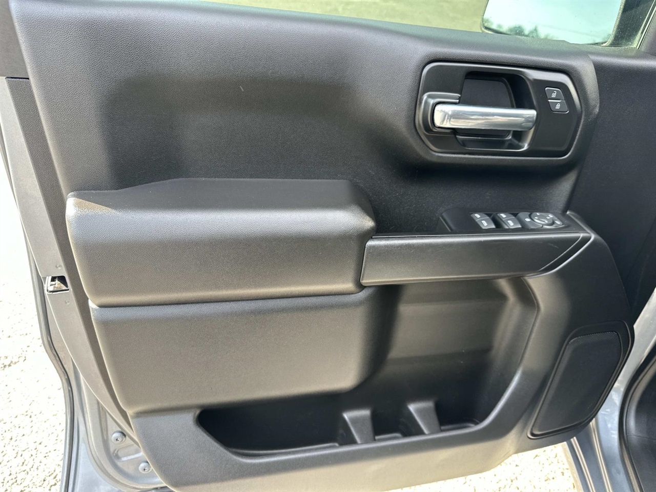 Chevrolet Silverado 1500 LTD 4WD Crew Cab 147" Custom Trail Boss 2022