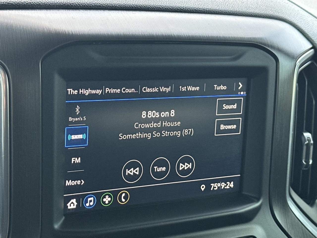 Chevrolet Silverado 1500 LTD 4WD Crew Cab 147" Custom Trail Boss 2022