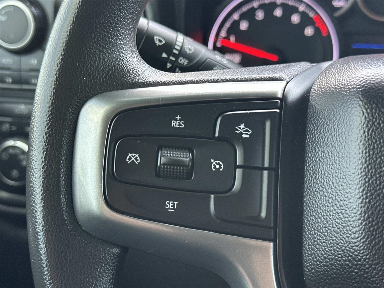 Chevrolet Silverado 1500 LTD 4WD Crew Cab 147" Custom Trail Boss 2022