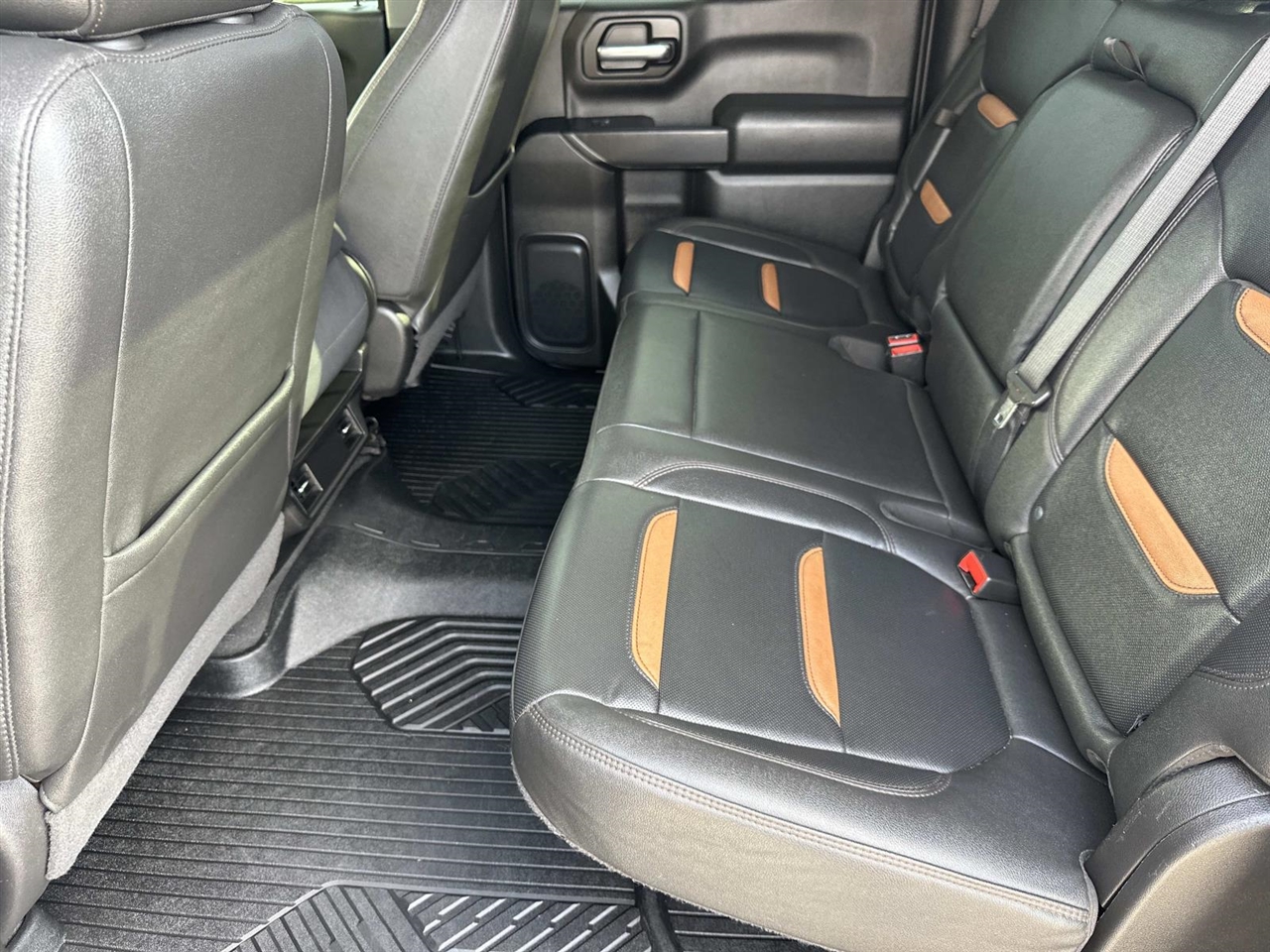 Chevrolet Silverado 1500 LTD 4WD Crew Cab 147" Custom Trail Boss 2022