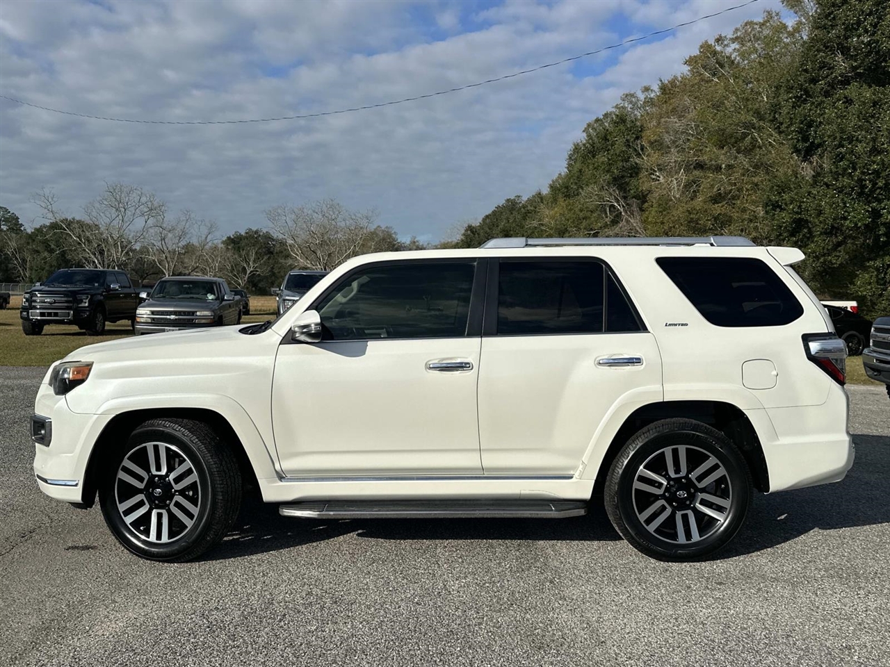 Toyota 4Runner RWD 4dr V6 SR5 Premium (Natl) 2014
