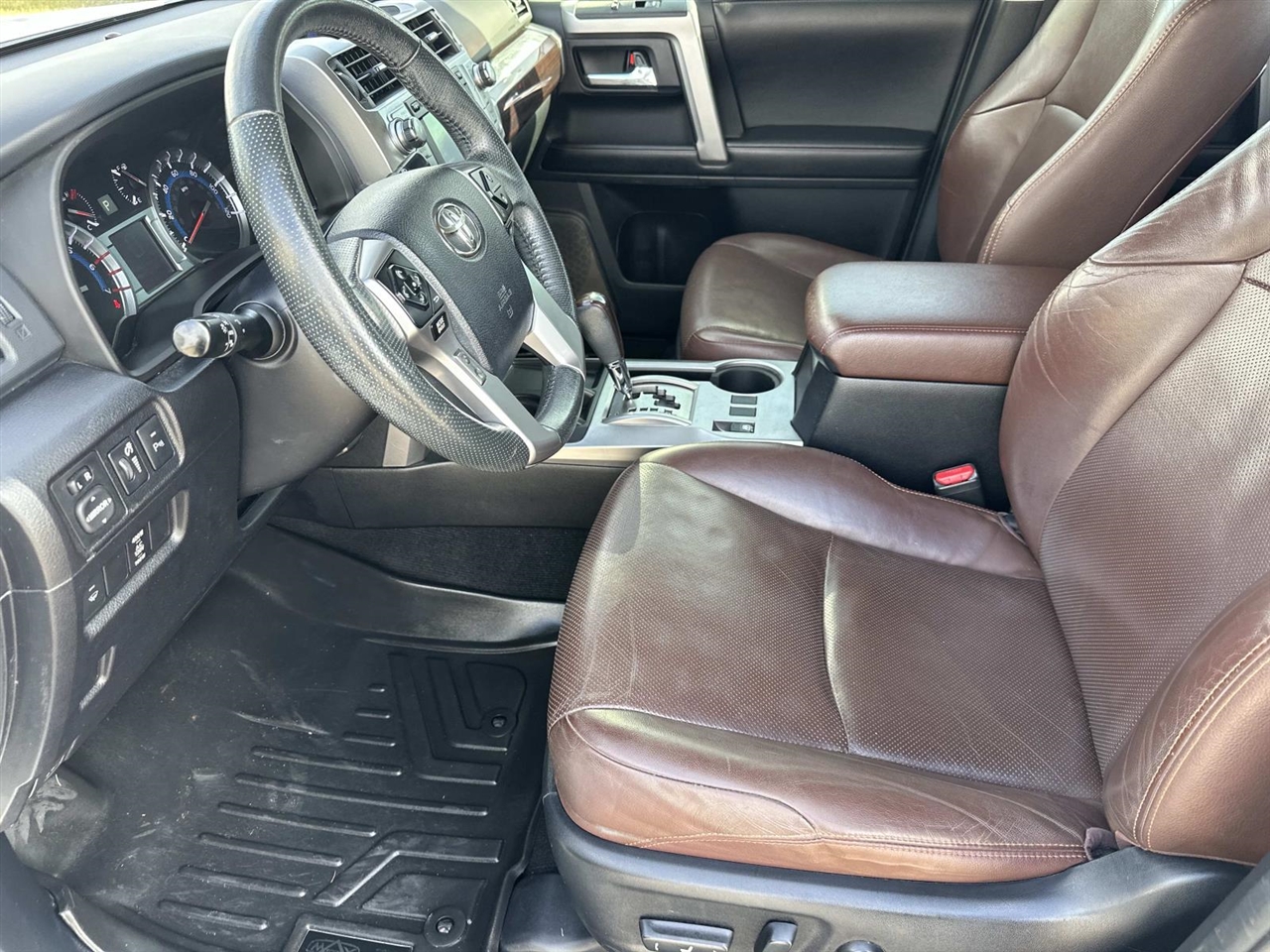 Toyota 4Runner RWD 4dr V6 SR5 Premium (Natl) 2014