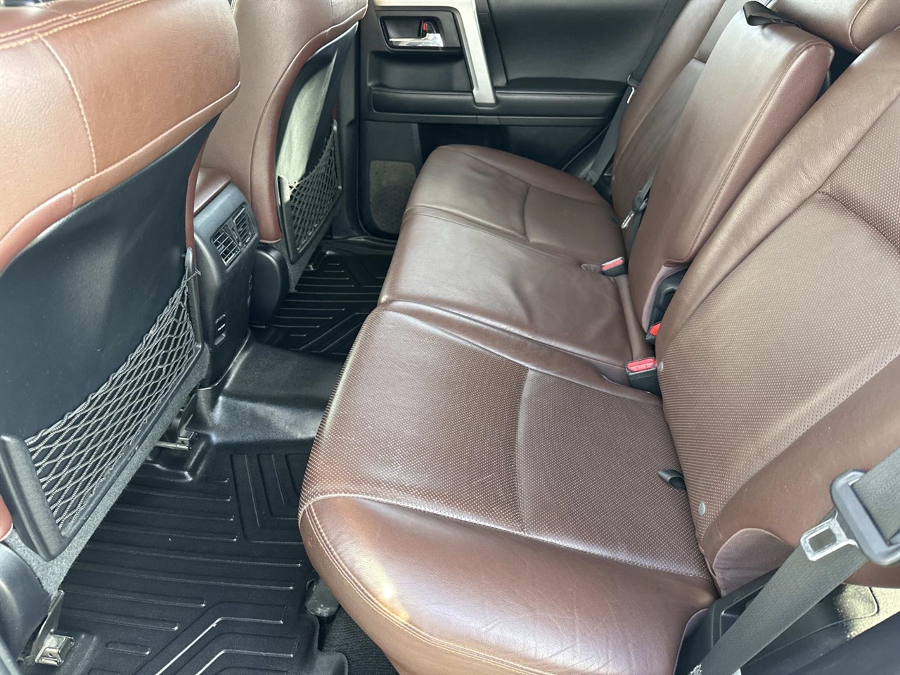 Toyota 4Runner RWD 4dr V6 SR5 Premium (Natl) 2014