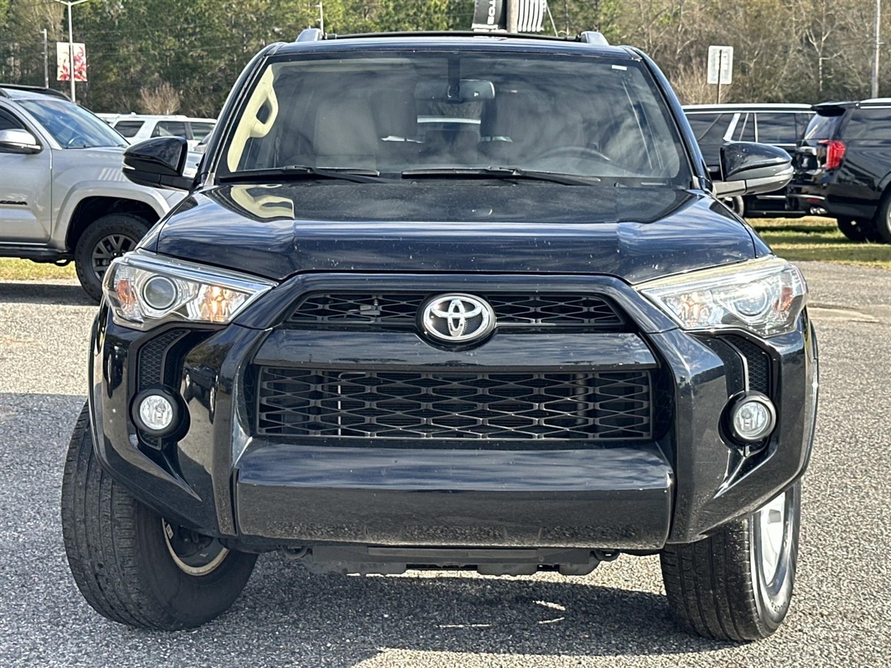 Toyota 4Runner SR5 Premium 2WD (Natl) 2017