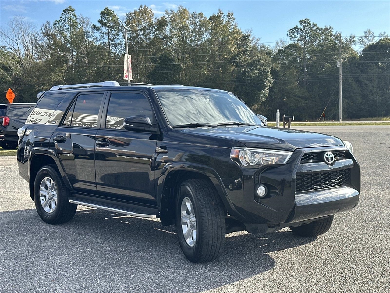 Toyota 4Runner SR5 Premium 2WD (Natl) 2017