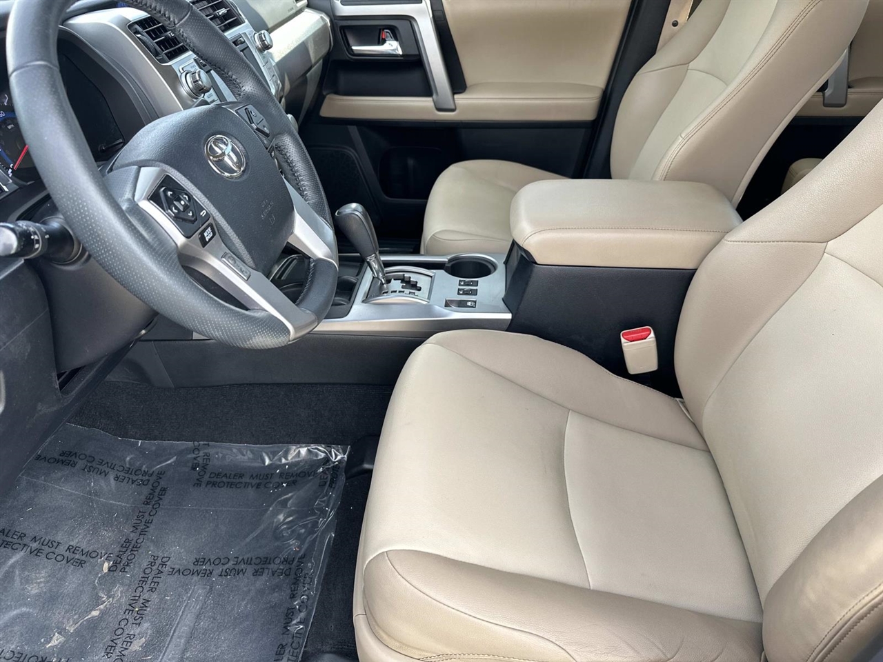 Toyota 4Runner SR5 Premium 2WD (Natl) 2017