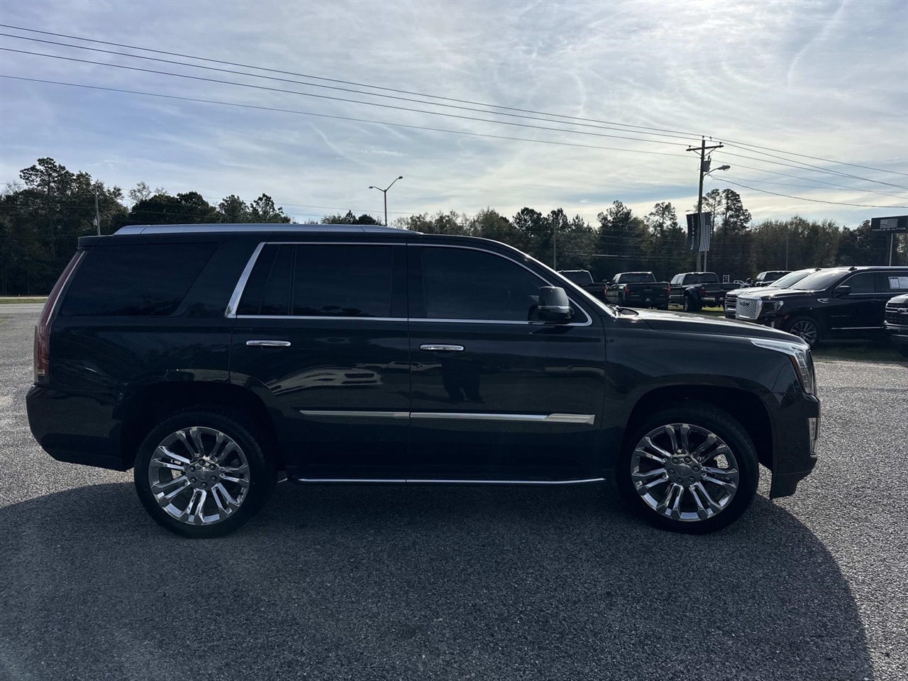 Cadillac Escalade 2WD 4dr Premium Luxury 2019