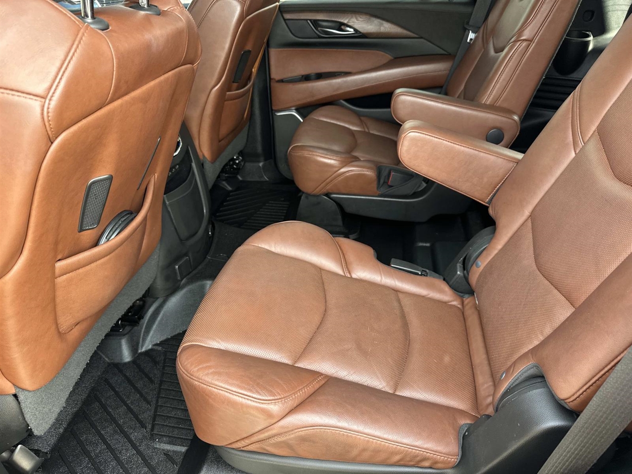 Cadillac Escalade 2WD 4dr Premium Luxury 2019