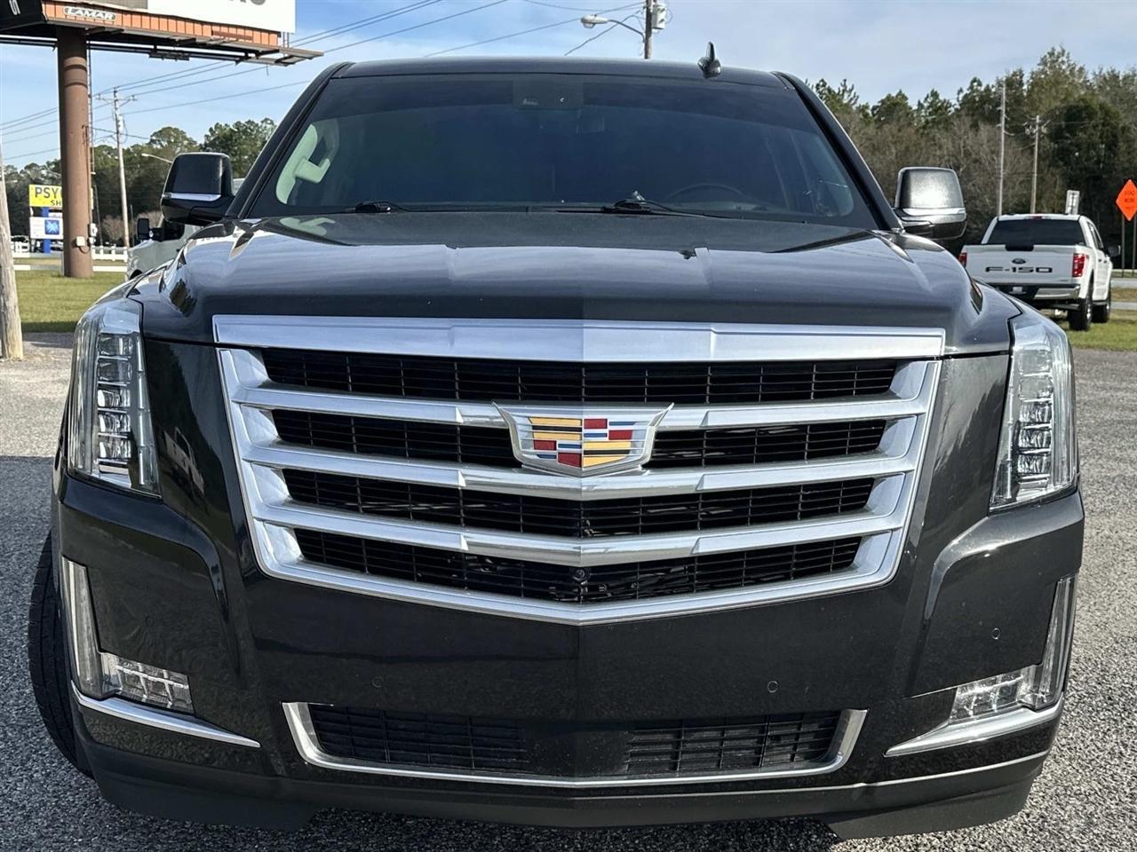 Cadillac Escalade 2WD 4dr Premium Luxury 2019