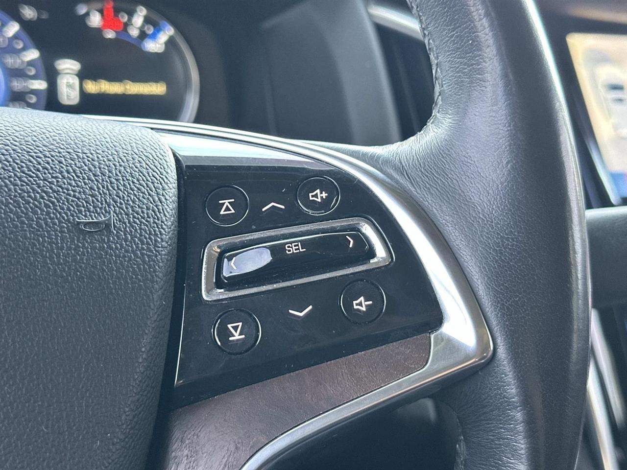 Cadillac Escalade 2WD 4dr Premium Luxury 2019