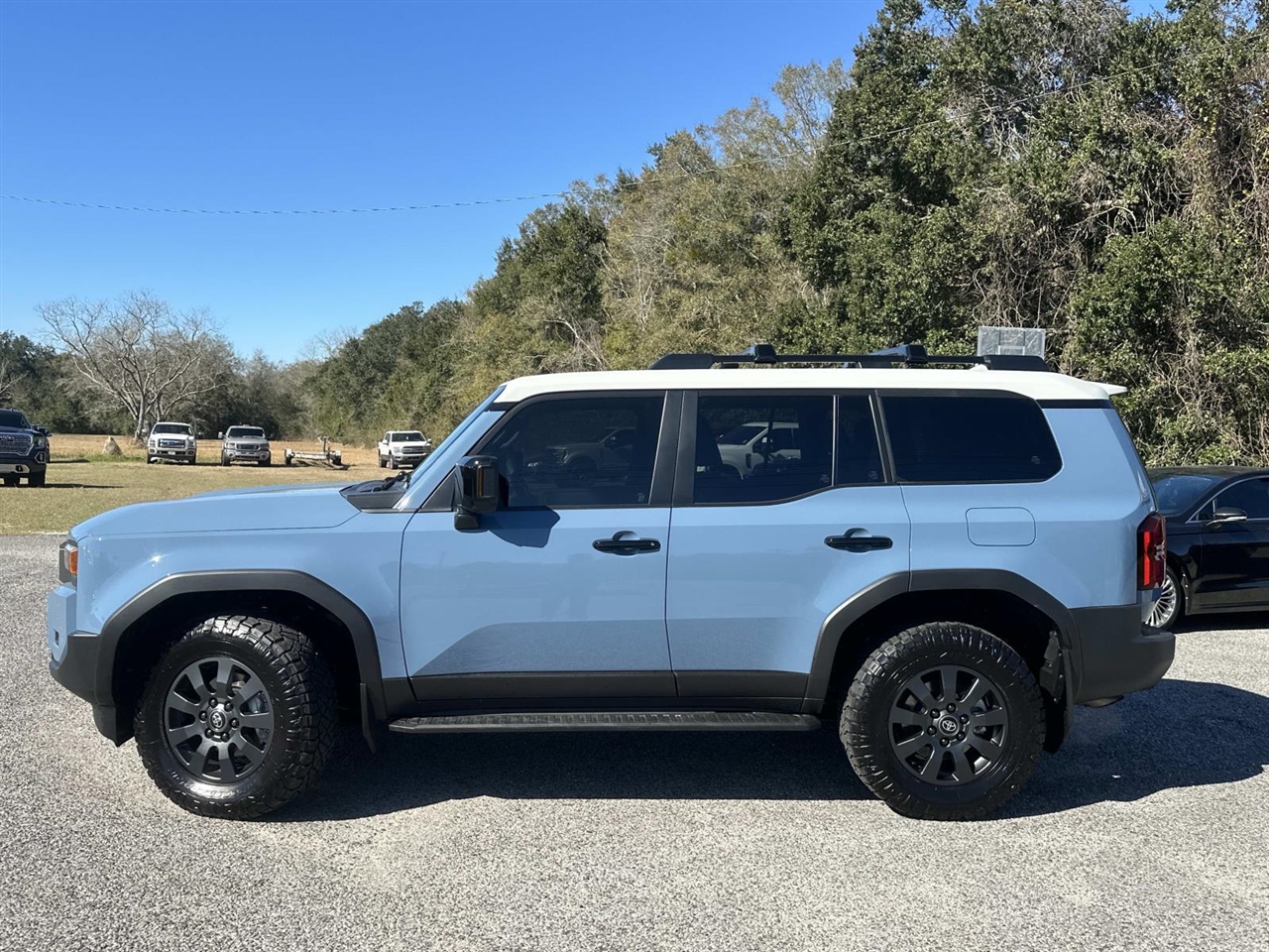 Toyota Land Cruiser Base 4D SUV 2025