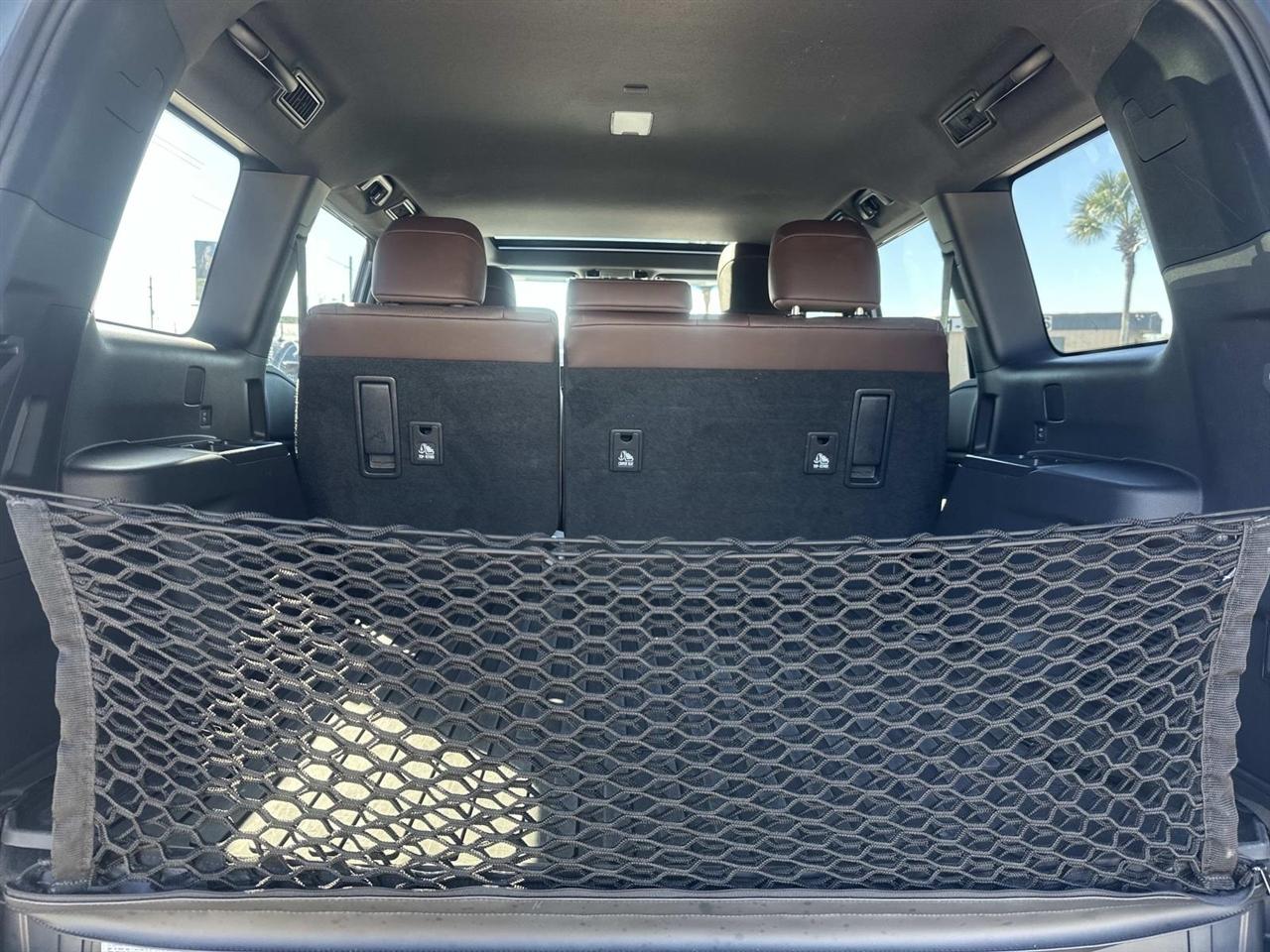 Toyota Land Cruiser Base 4D SUV 2025